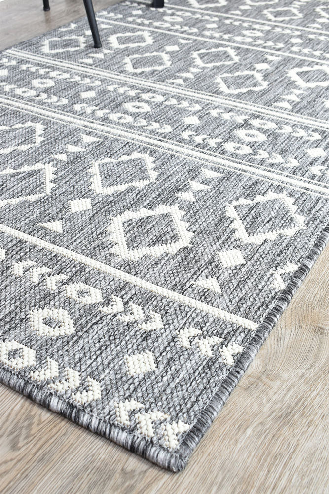 Long Island Alaska Zulu Grey Cream Runner Rug 3333-GU6E