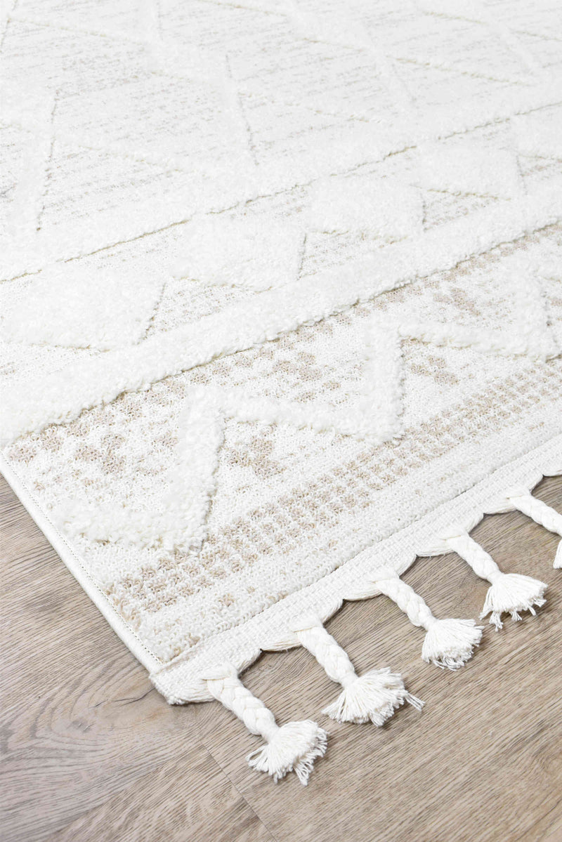 August Charm Natural Rug B0370A