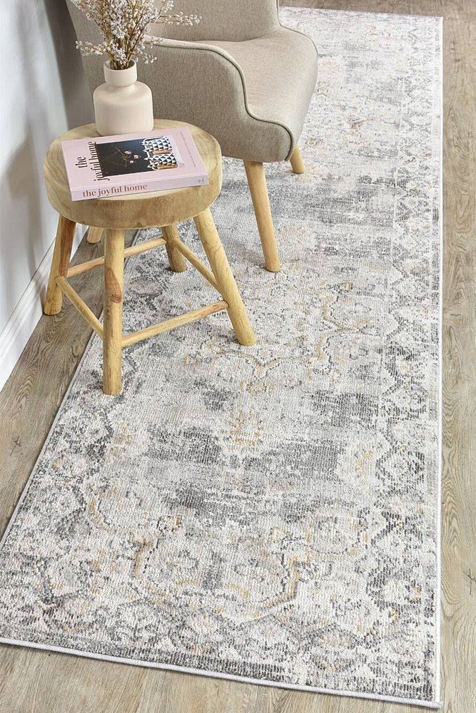 Medina Open Field L.Grey Runner Rug 0318A