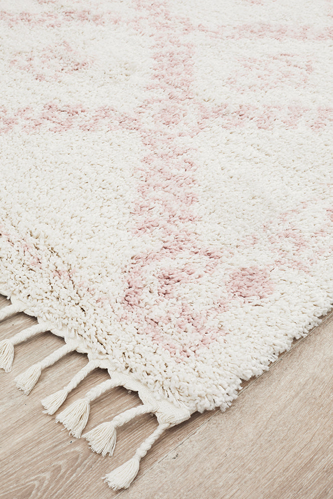 Saffron 33 Pink Rug